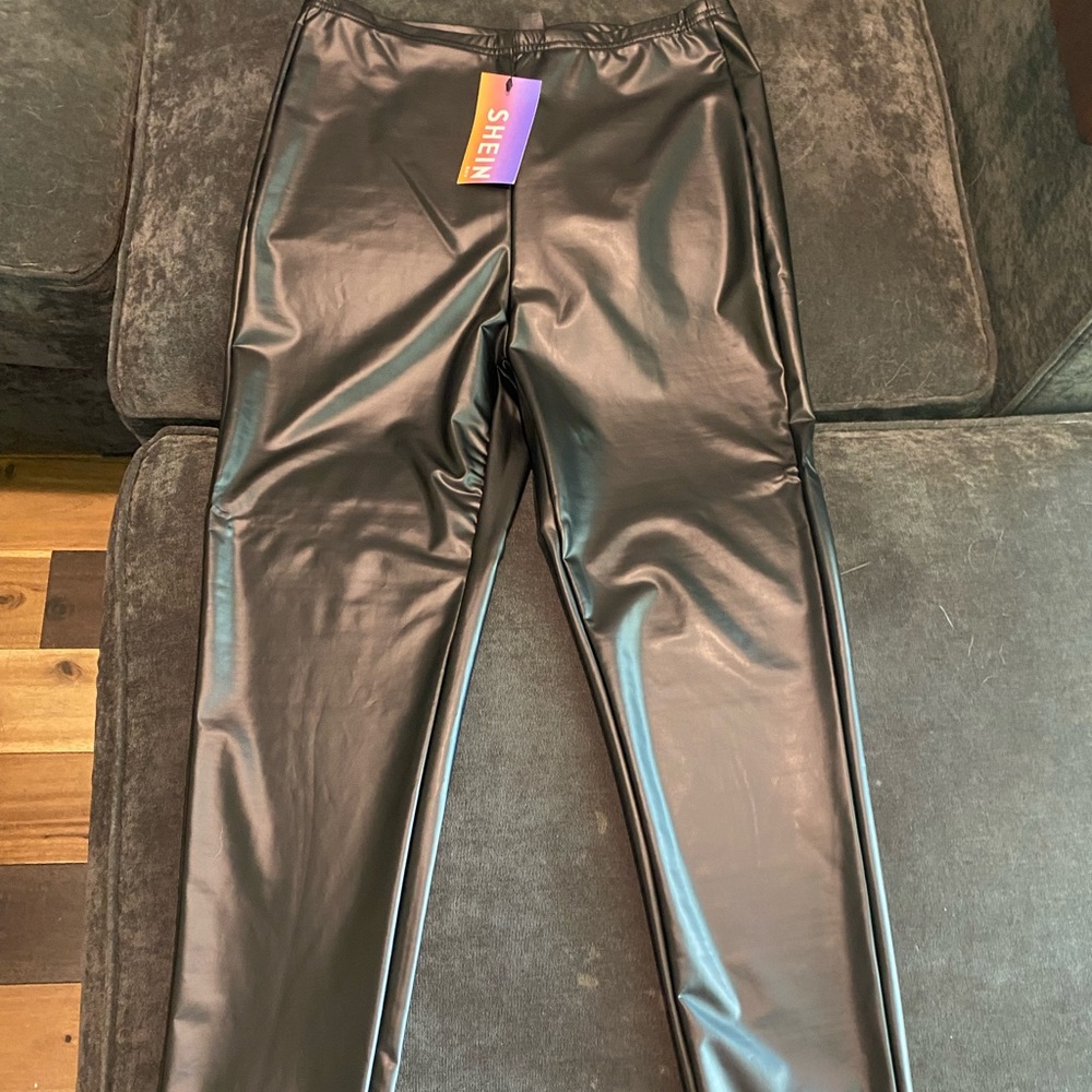 Women’s Shein Leather Leggings Large